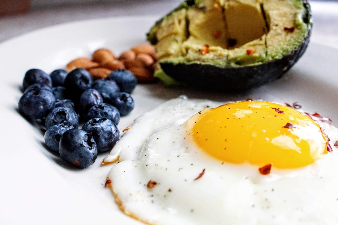 The Truth Behind the Trendy Ketogenic Diet and Its Surprising Risks