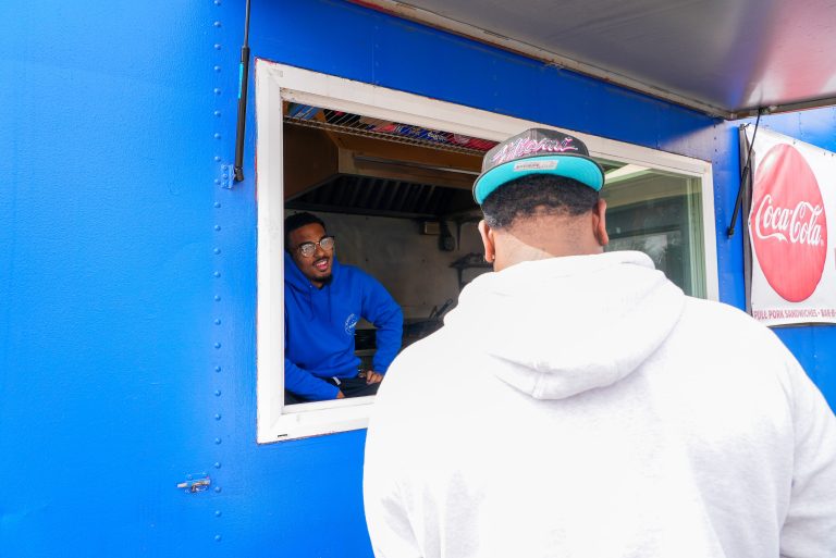 DSC00305 min 768x513